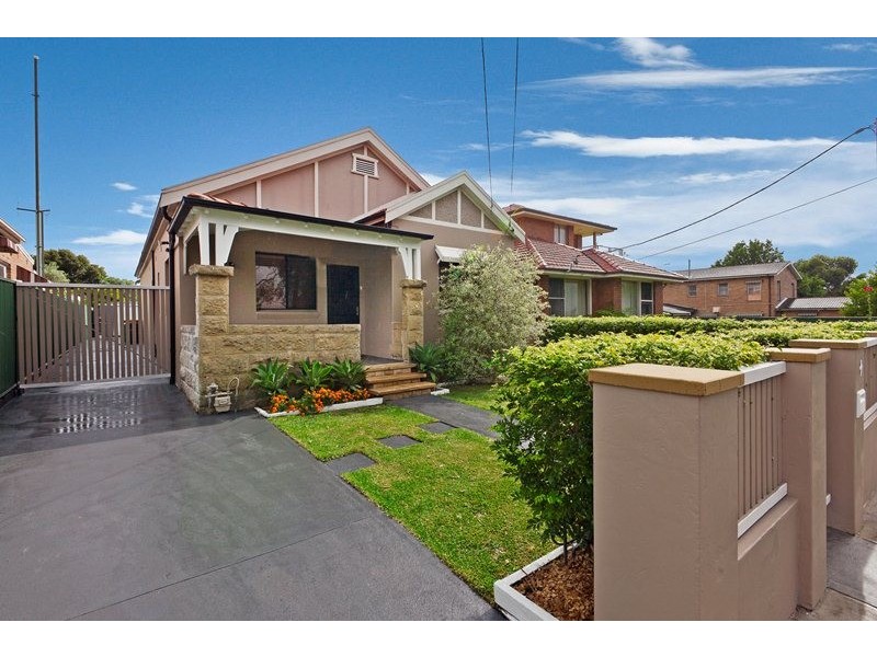 4 Hill Street, Strathfield South NSW 2136