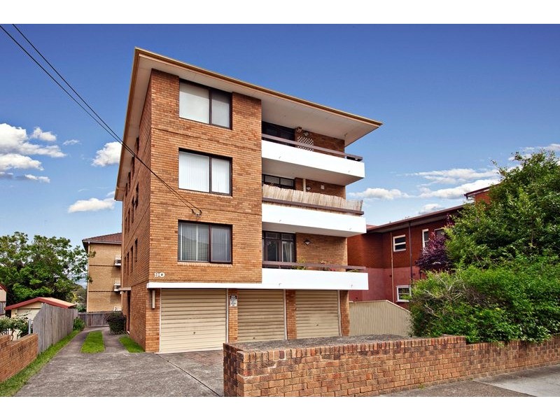 2/90 Charlotte Street, Ashfield NSW 2131