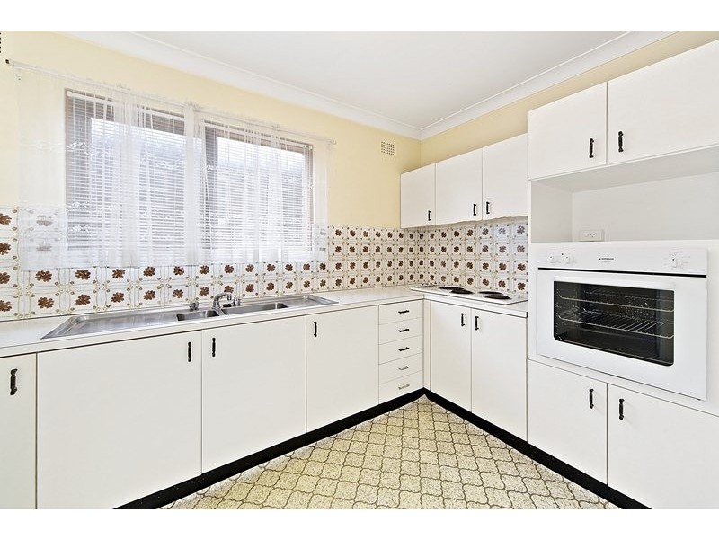 2/90 Charlotte Street, Ashfield NSW 2131