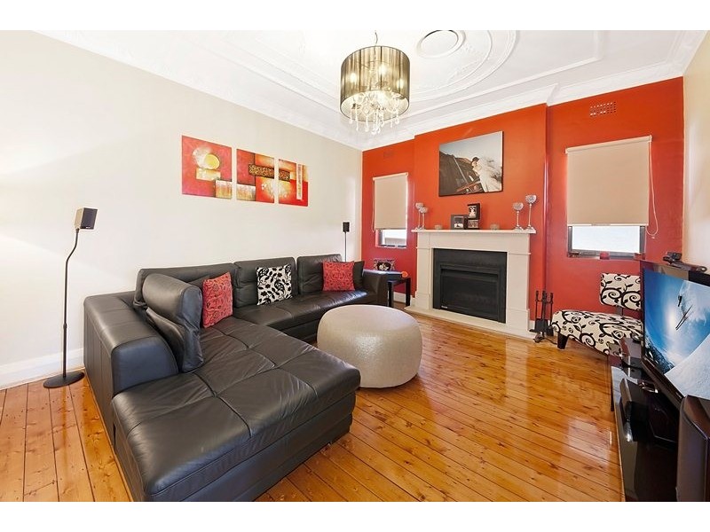 22 Forsyth Street, Kingsgrove NSW 2208