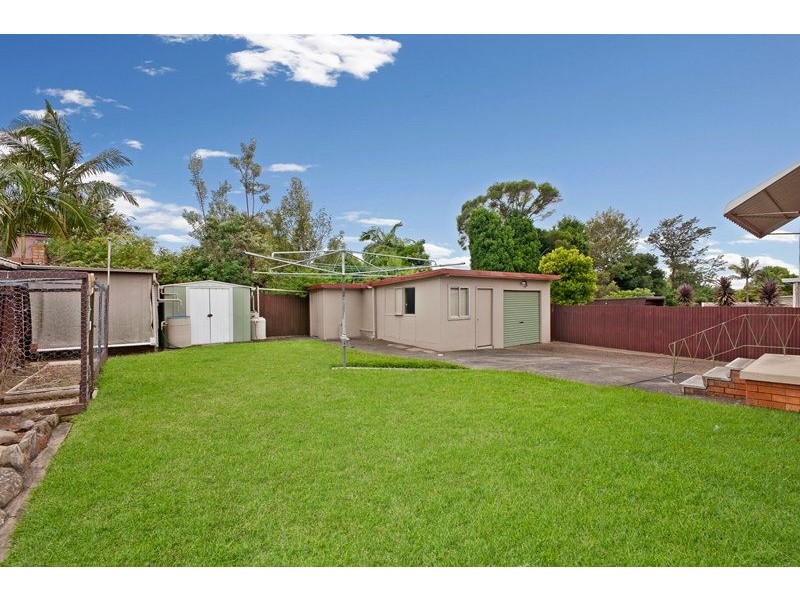 15 Marina Crescent, Greenacre NSW 2190