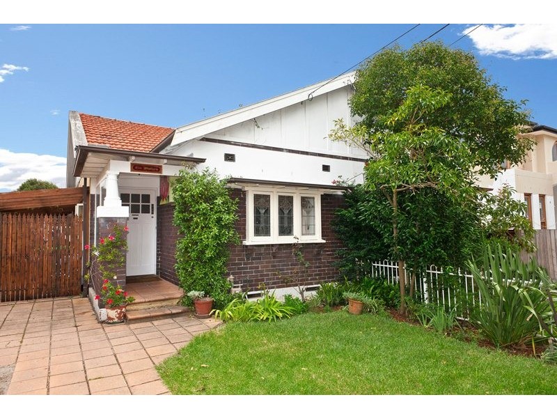 48 Seymour Parade, Belfield NSW 2191