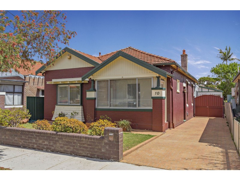 10 Earle Avenue, Ashfield NSW 2131
