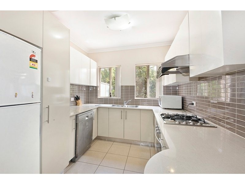 2/70-74 Burwood Road Burwood Heights area (Cnr Lily St), Burwood NSW 2134