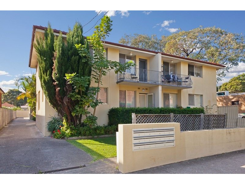 1/3 Fifth Avenue, Campsie NSW 2194