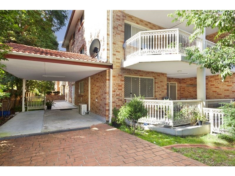 2/75 Cairds Avenue, Bankstown NSW 2200