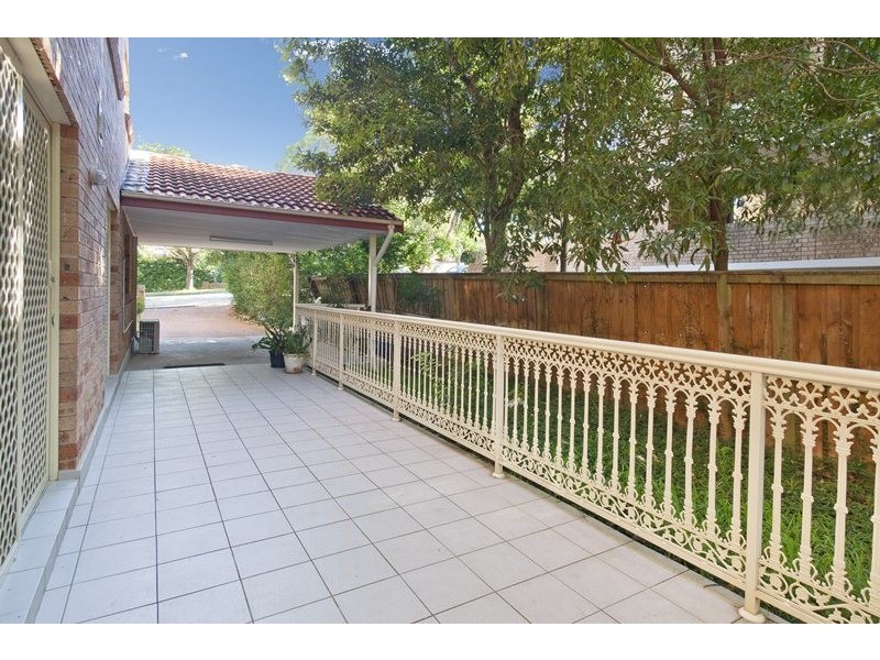 2/75 Cairds Avenue, Bankstown NSW 2200