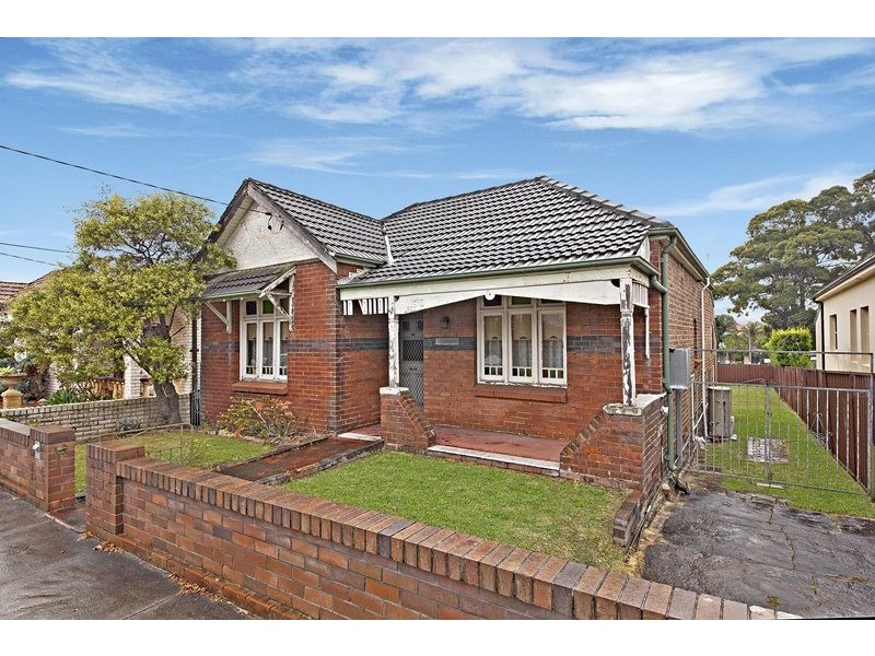 9 Dougan Street, Ashfield NSW 2131