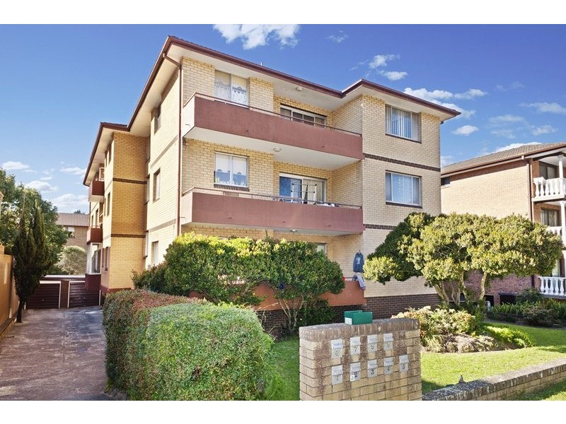 5/30 Gloucester Road, Hurstville NSW 2220