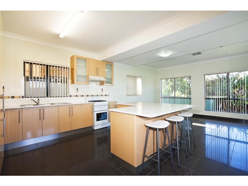 71 Old Kent Road, Greenacre NSW 2190