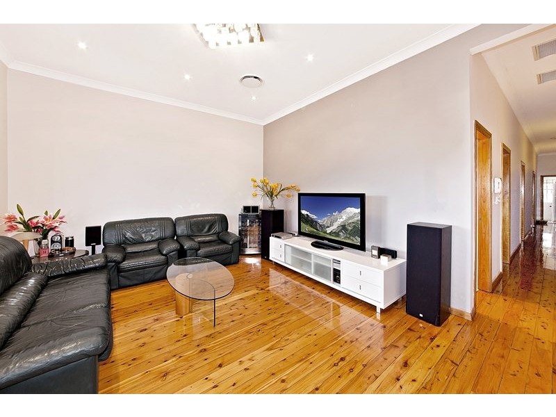 11 Frederick Street, Ashfield NSW 2131