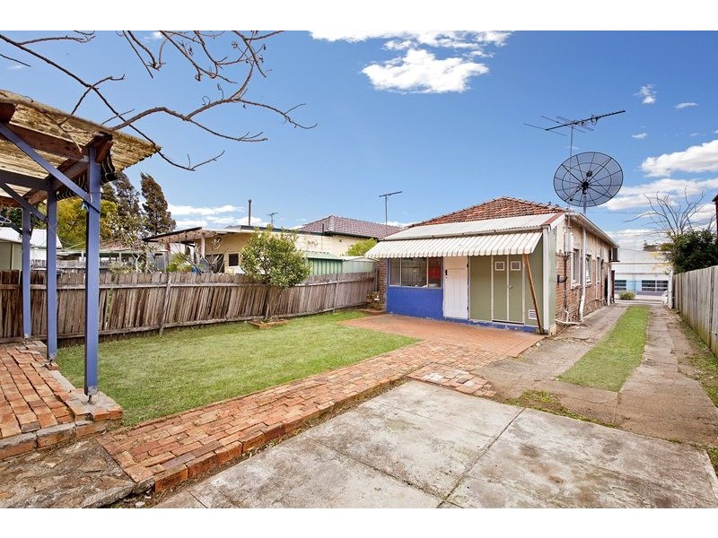 11 Frederick Street, Ashfield NSW 2131