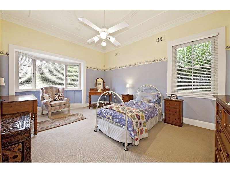 77 Burlington Road, Homebush NSW 2140