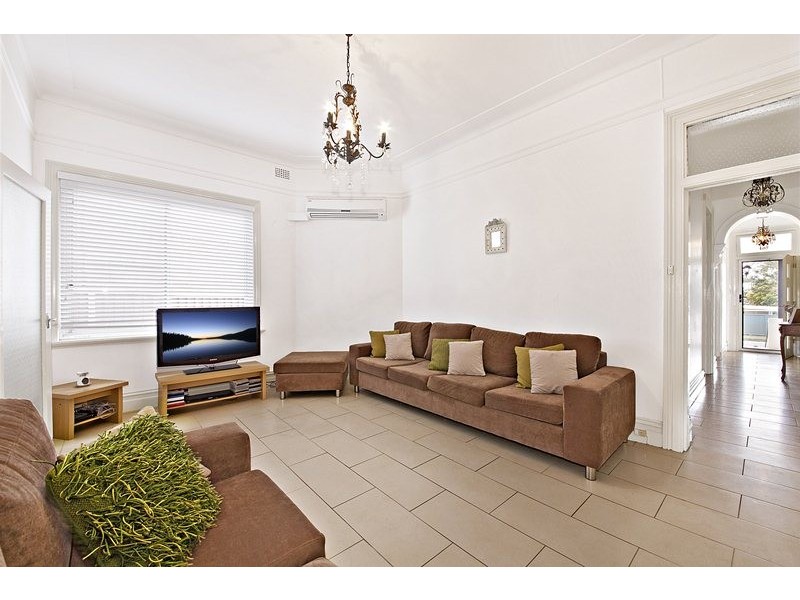 38 Georges River Road, Croydon Park NSW 2133