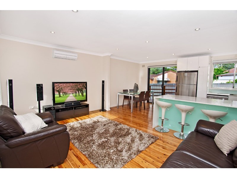 10 Burraneer Crescent, Greenacre NSW 2190