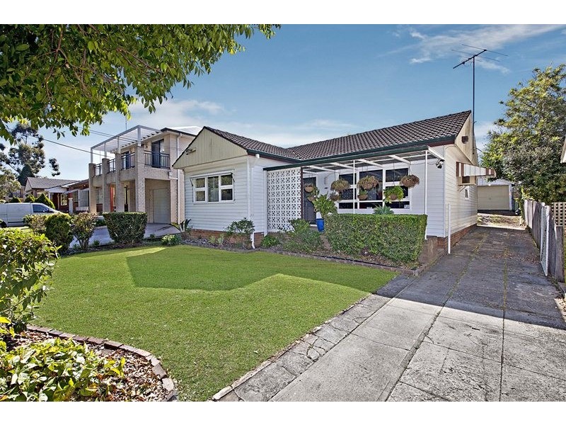 10 McEncroe Street, Strathfield South NSW 2136