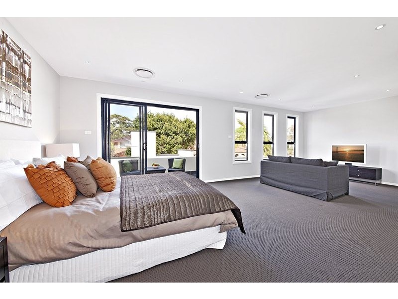 43 Woodside Avenue East, Burwood NSW 2134