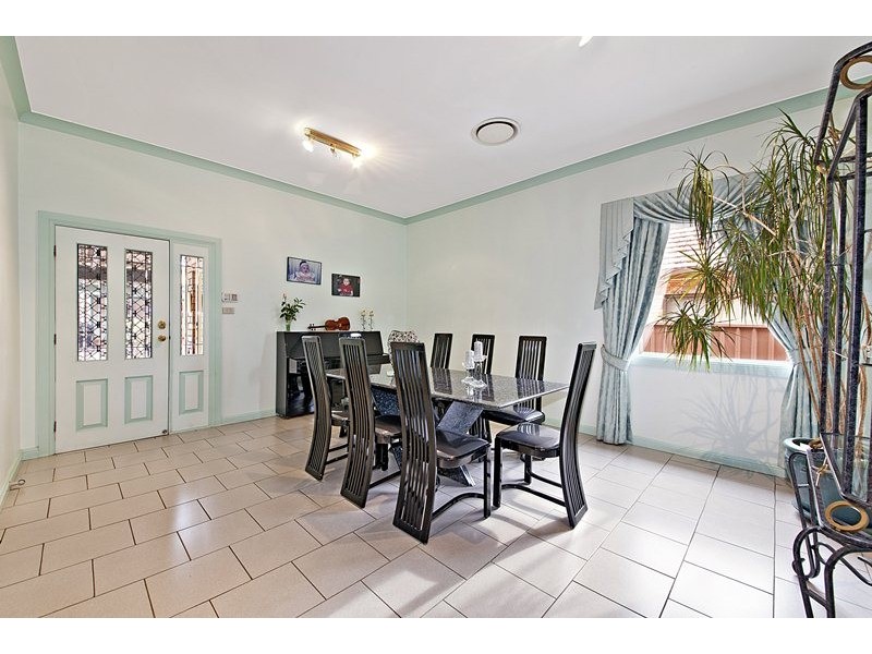 86 Banksia Road, Greenacre NSW 2190