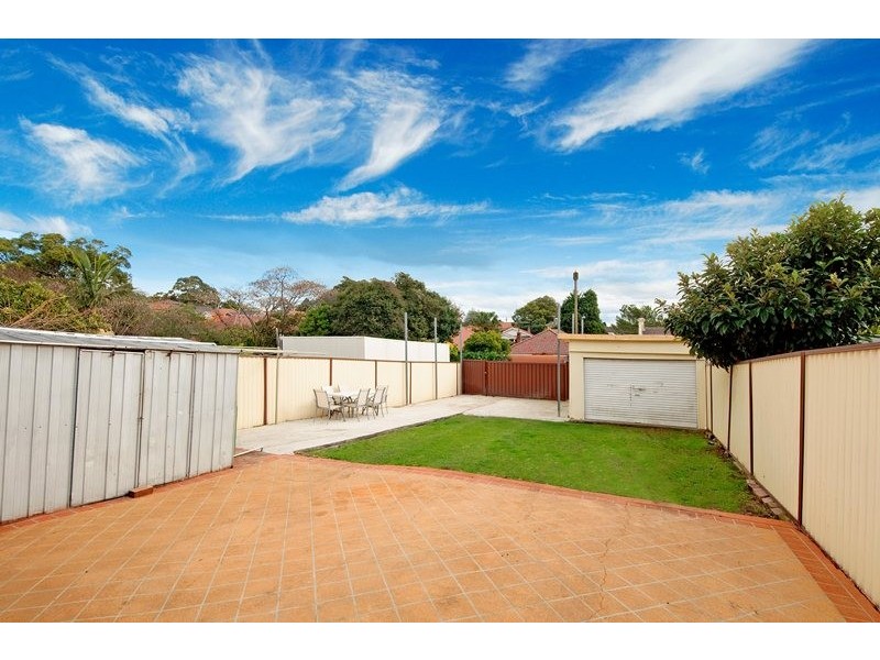 21 Farleigh Street, Ashfield NSW 2131
