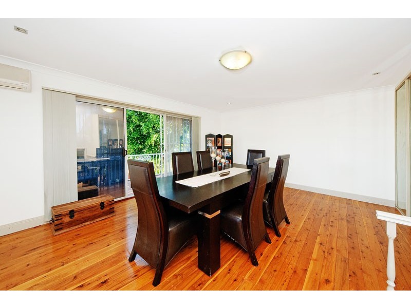 1 Kareela Crescent, Greenacre NSW 2190