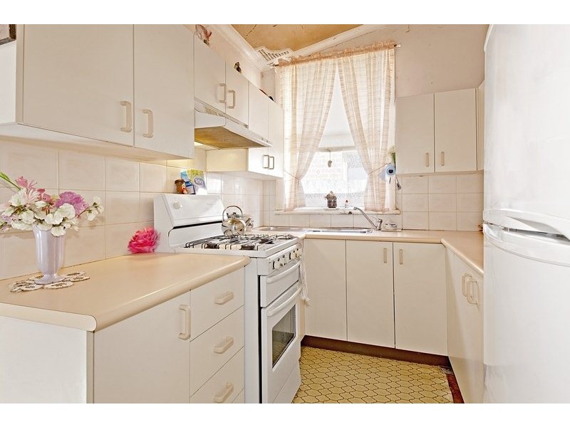 6 Yandarlo Street, Croydon Park NSW 2133