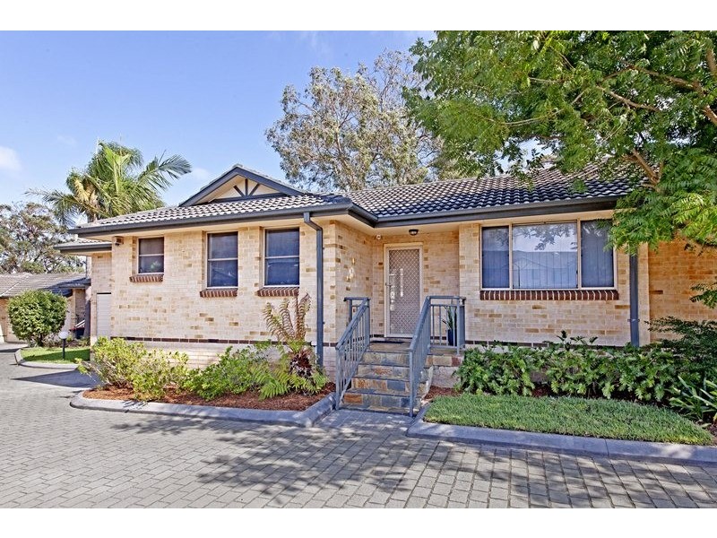 4/68-74 Bonds Road, Roselands NSW 2196