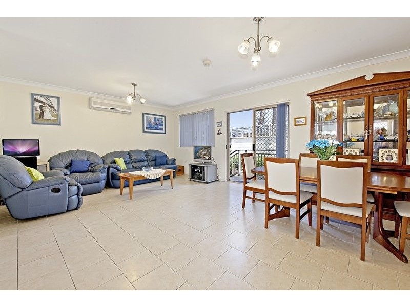 4/68-74 Bonds Road, Roselands NSW 2196