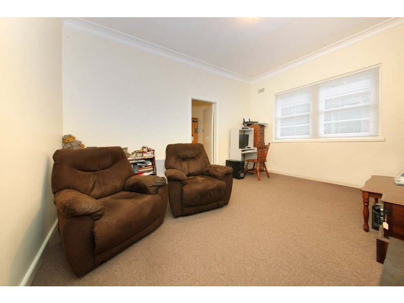 2/163 Edwin Street North, Croydon NSW 2132