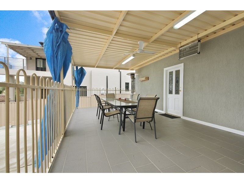 17 Gosling Street, Greenacre NSW 2190