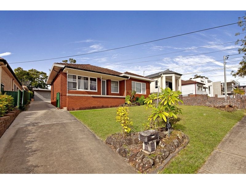 38 Clarke Street, Peakhurst NSW 2210