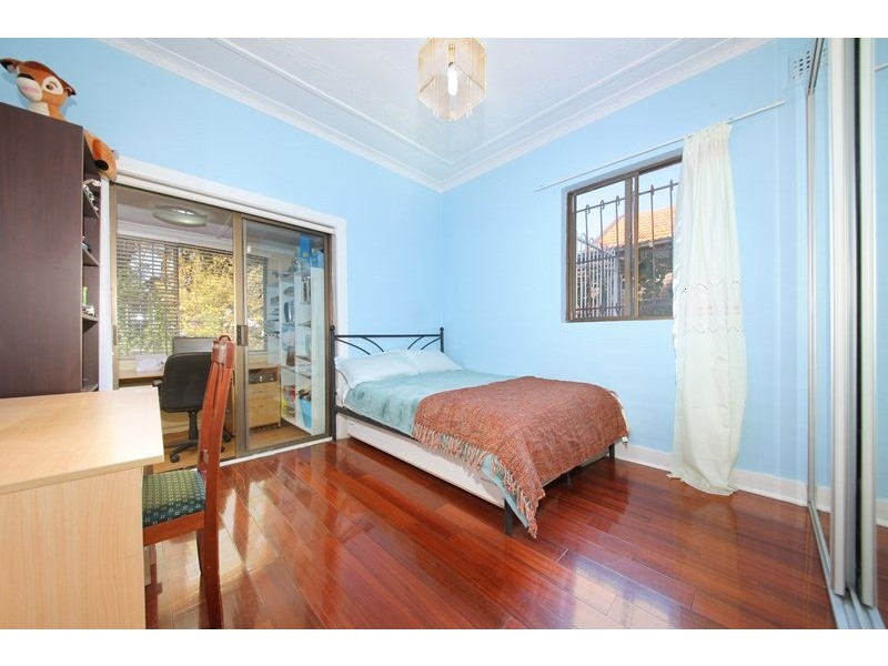 9 Yandarlo Street, Croydon Park NSW 2133