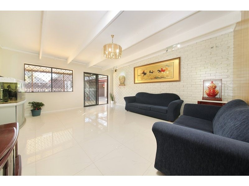 9 Yandarlo Street, Croydon Park NSW 2133