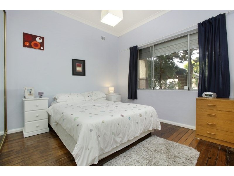 85 Seventh Avenue, Campsie NSW 2194