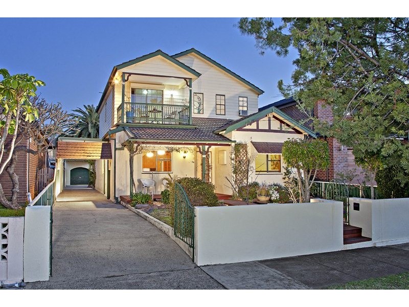 34 Yandarlo Street, Croydon Park NSW 2133