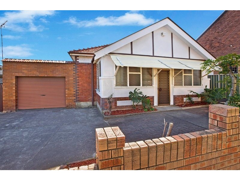 1 Edward Street, Strathfield South NSW 2136