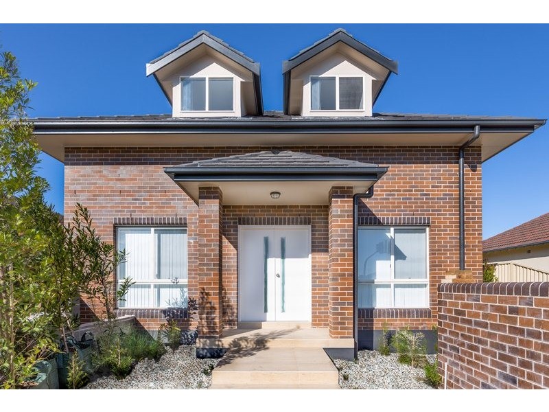 1/120 Burwood Road, Croydon Park NSW 2133