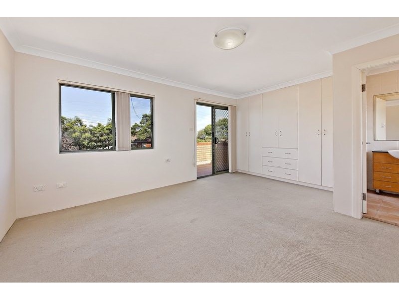 1/56 Benaroon Road, Belmore NSW 2192