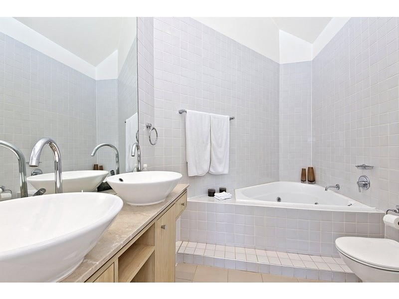 53/29 Bennelong Parkway, Wentworth Point NSW 2127