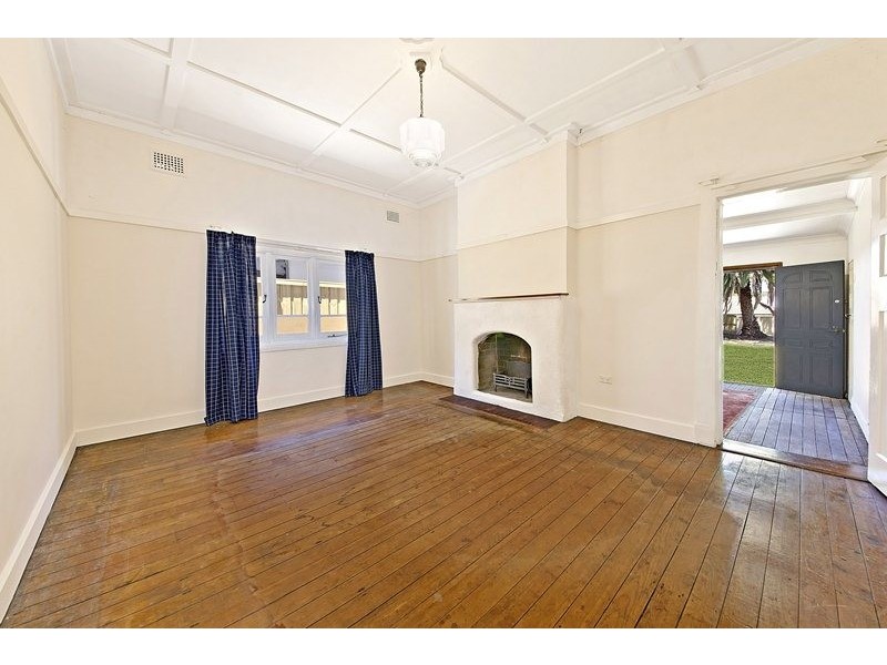 16 Nicholson Street, Burwood NSW 2134