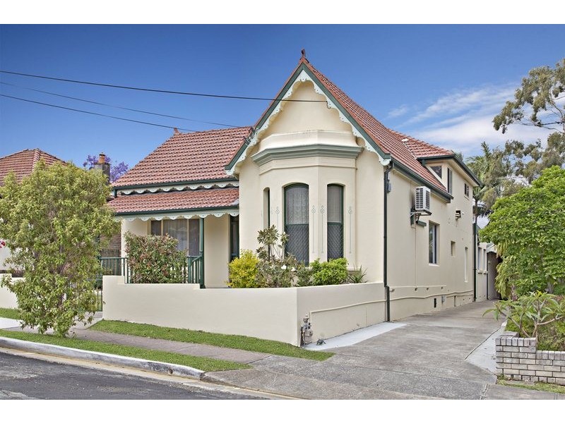 18 Cobden Street, Enfield NSW 2136