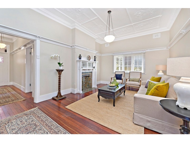 10 Beresford Avenue, Croydon Park NSW 2133