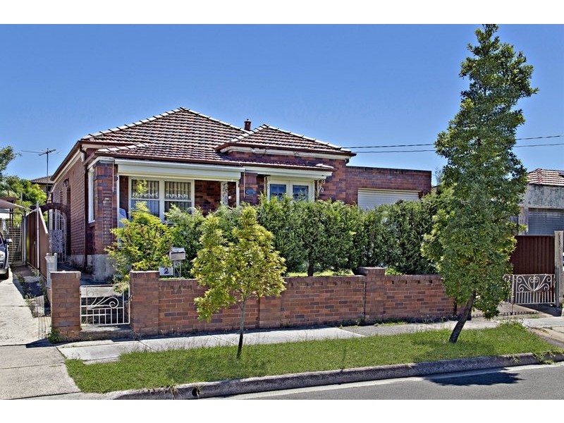 2 Alma Avenue, Campsie NSW 2194