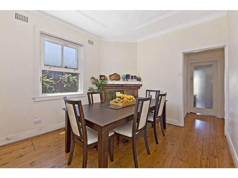 2 Alma Avenue, Campsie NSW 2194