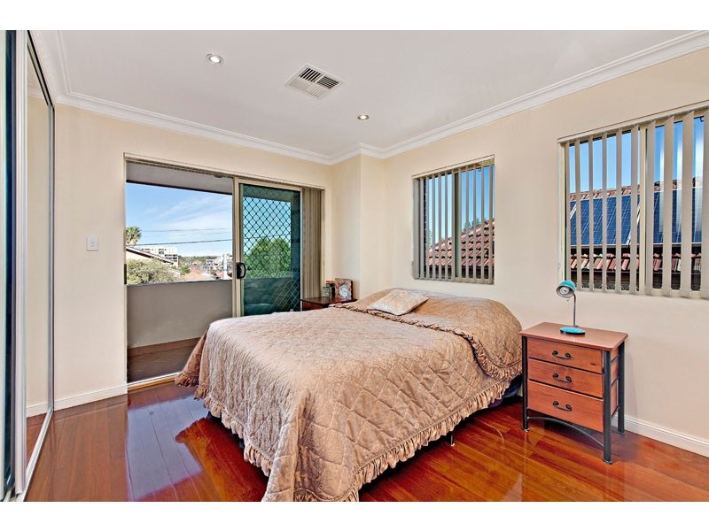5 Park Road, Burwood NSW 2134