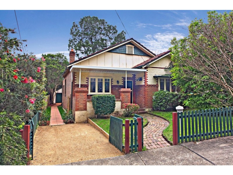 21 Brunswick Parade, Ashfield NSW 2131