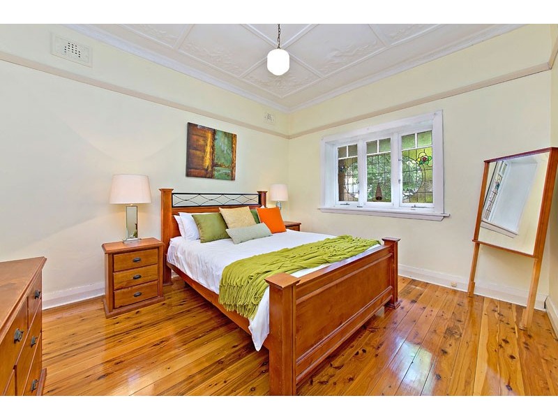 21 Brunswick Parade, Ashfield NSW 2131