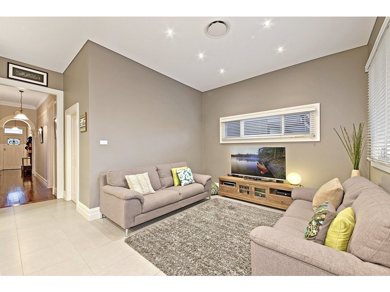 49 Cromwell Street, Croydon Park NSW 2133
