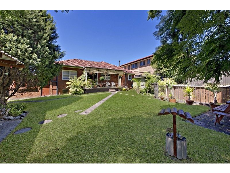 23 Michael Avenue, Belfield NSW 2191