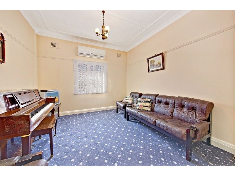 7 Frances Avenue, Strathfield South NSW 2136