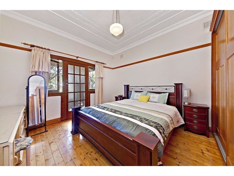 42 Cromwell Street, Croydon Park NSW 2133